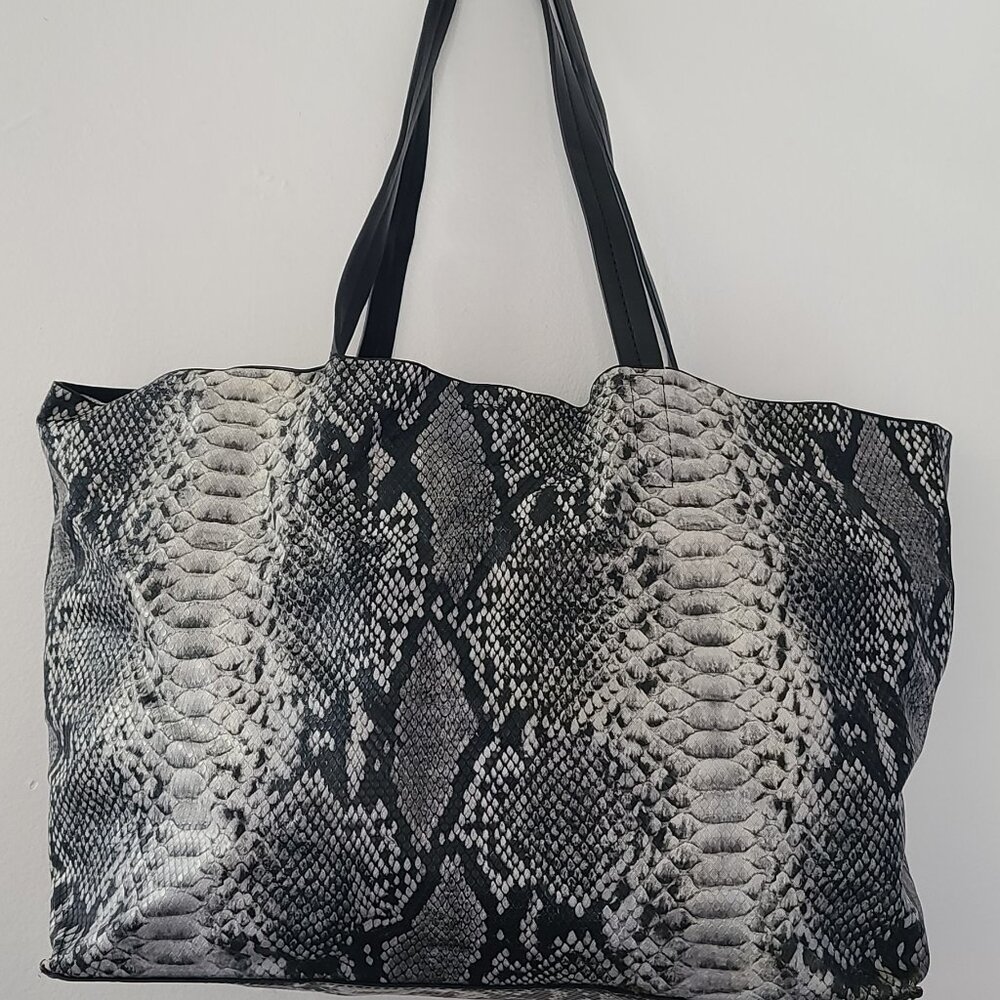 Summer & Rose Faux Snakeskin Tote Vegan "FabFitFun"